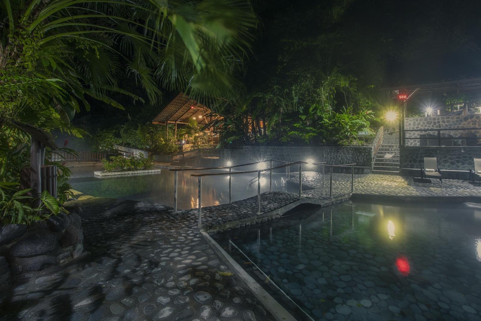 Volcano Hike with Ecotermales Hot Springs 3